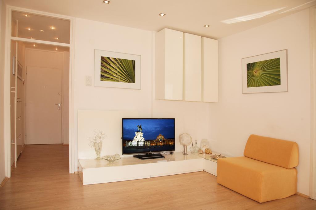 Apartment Spacious Liman Újvidék Kültér fotó