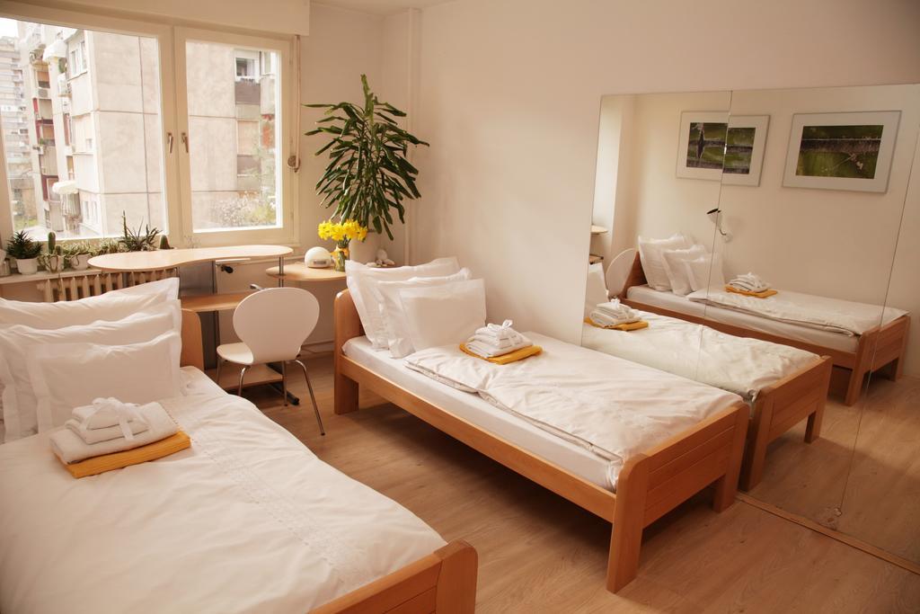 Apartment Spacious Liman Újvidék Kültér fotó